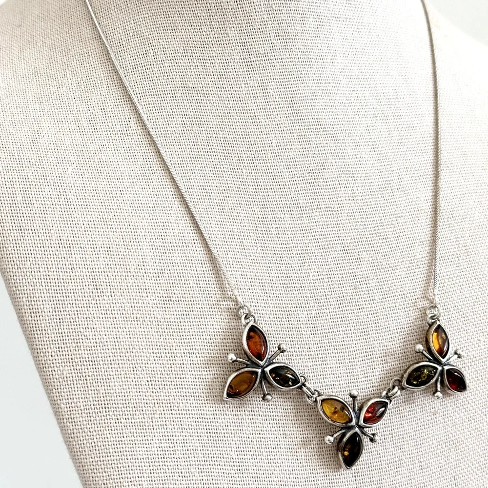 Vintage 925 Sterling Silver Natural Amber Cabochon Three Flowers Necklace 18